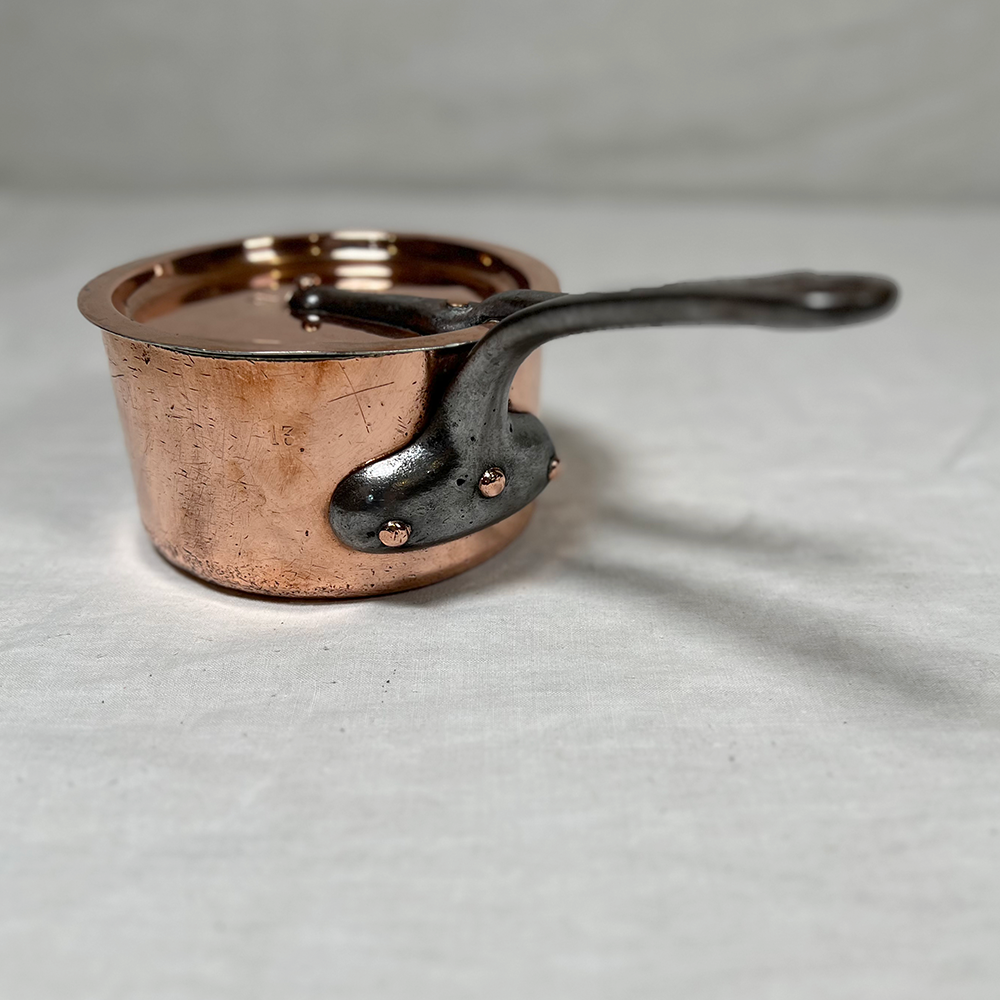 Antique Restaurant Grade Saucepan + Lid: 5.5"D