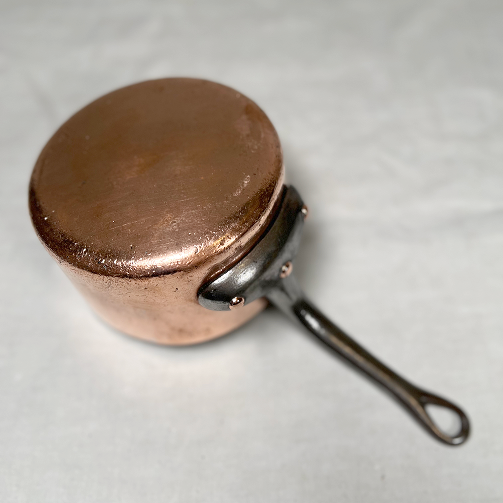 Antique Restaurant Grade Saucepan + Lid: 5.5"D