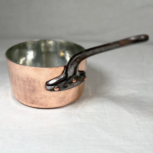 Vintage Restaurant Grade Saucepan:  8"D