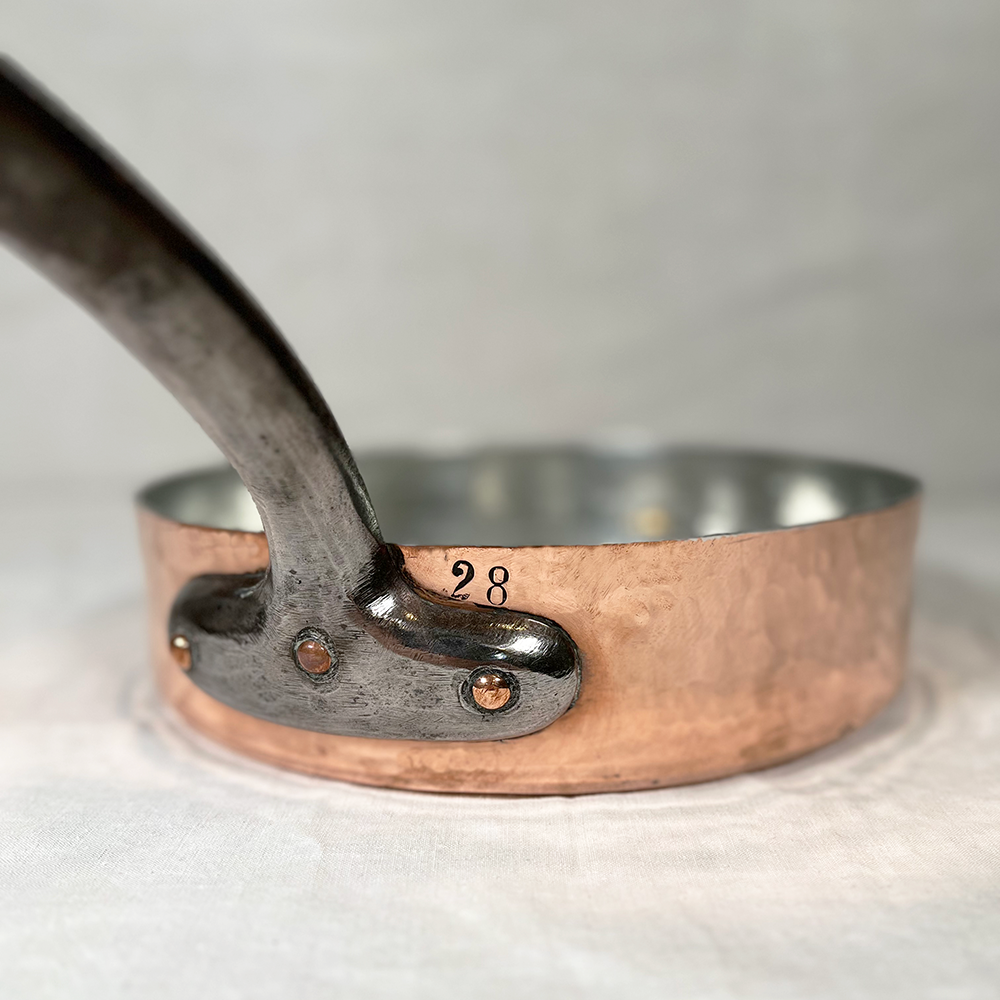 Vintage Restaurant Grade Sauté: 11.25"D