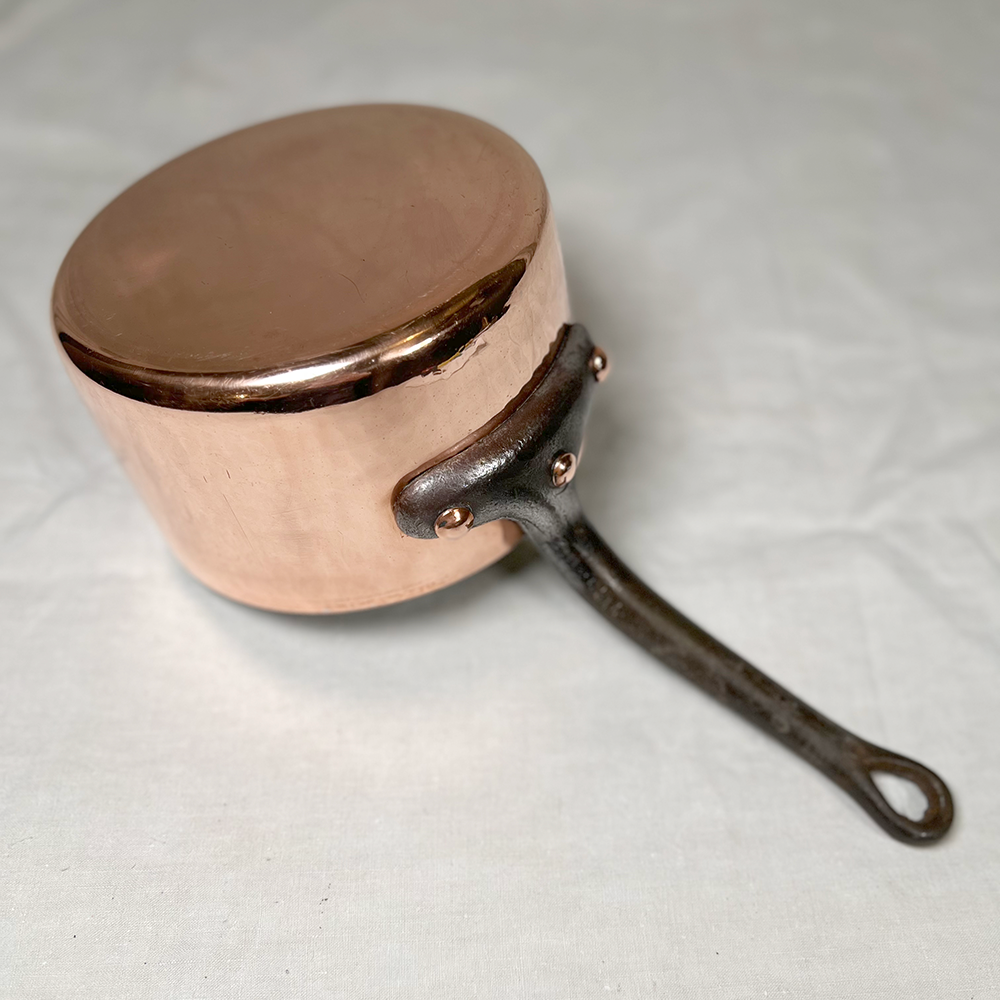 Vintage Restaurant Grade Saucepan: 6.5"D