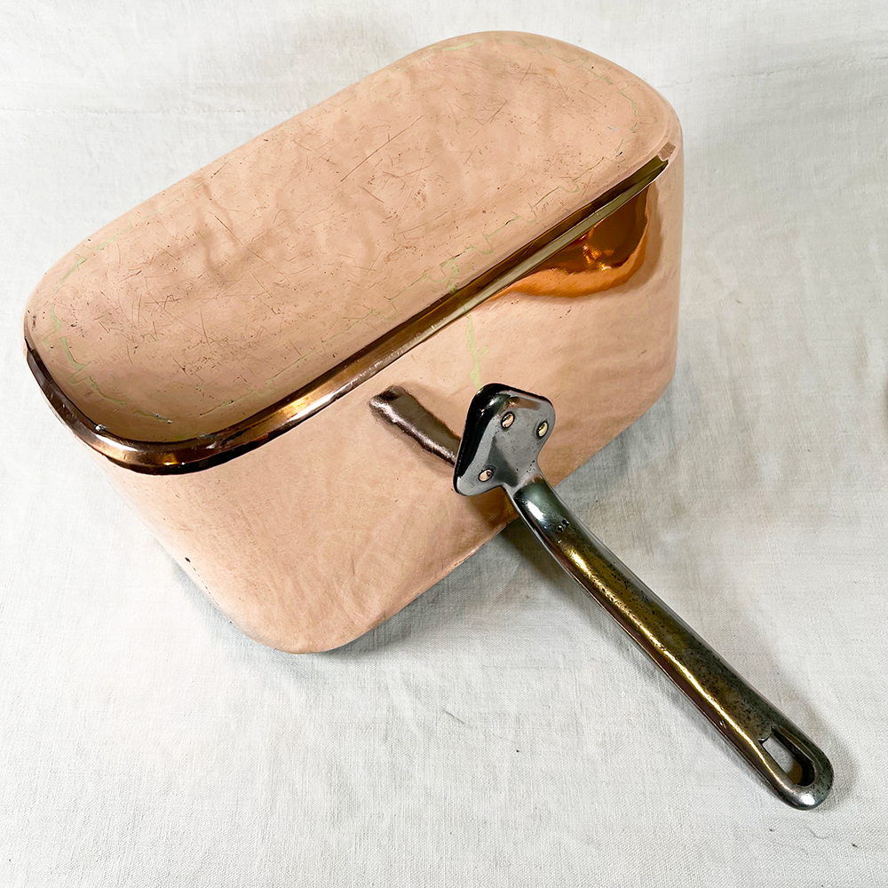 Antique French Daubiere
