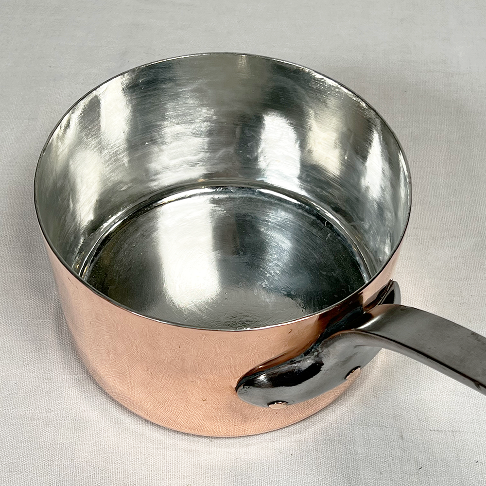Vintage French Saucepan 7"
