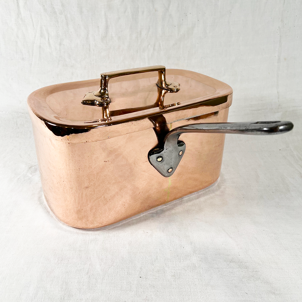 Antique French Daubiere