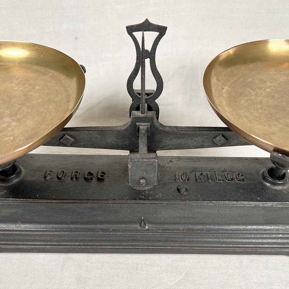 Antique French Scale