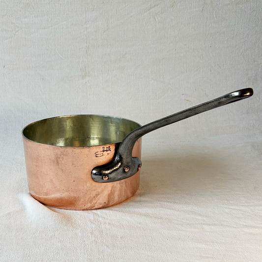 Large Vintage French Sauce Pan, 11.5"